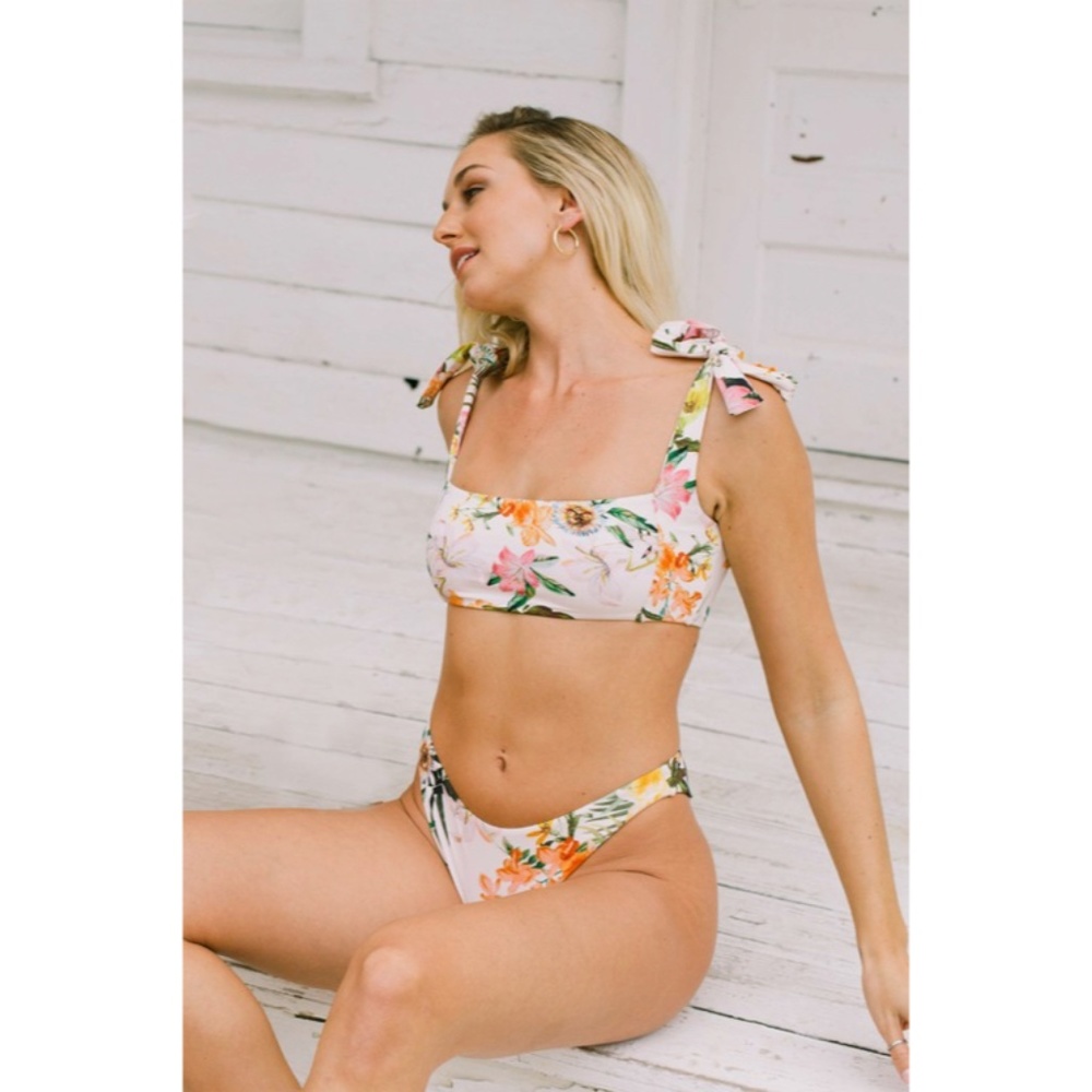 SOLD OUT Karla Shoulder Ties Floral Tropical Bikini Swimsuit Set - Picture 2 of 4